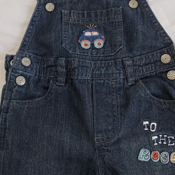 Lot of Baby Clothes - Picture 5 of 13